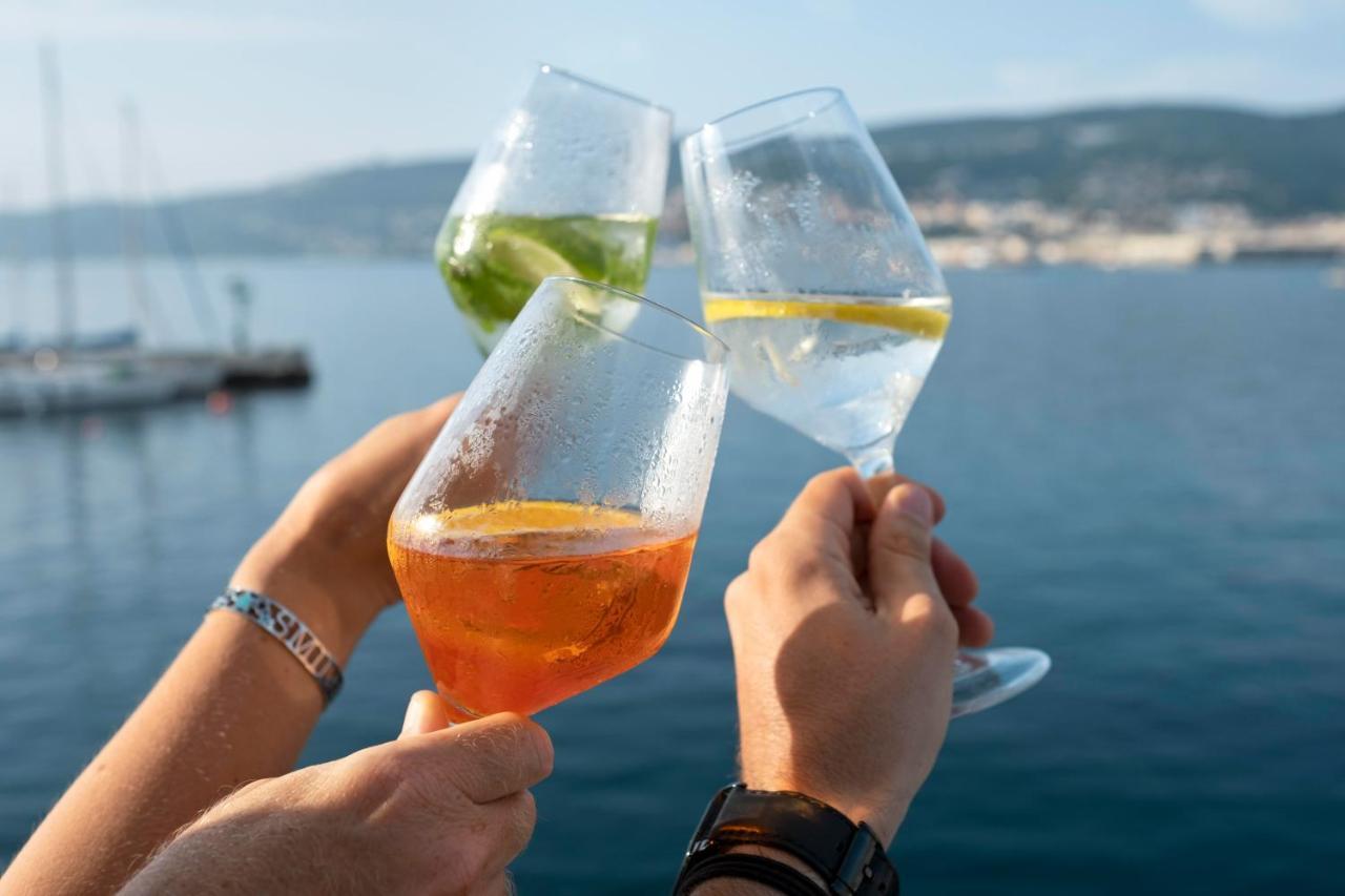 Bea Boat Charter Hotel Menton Exterior foto